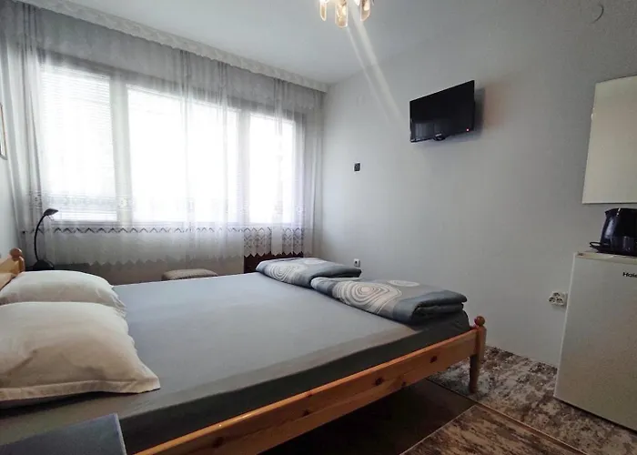 Two-room In The Center 民宿